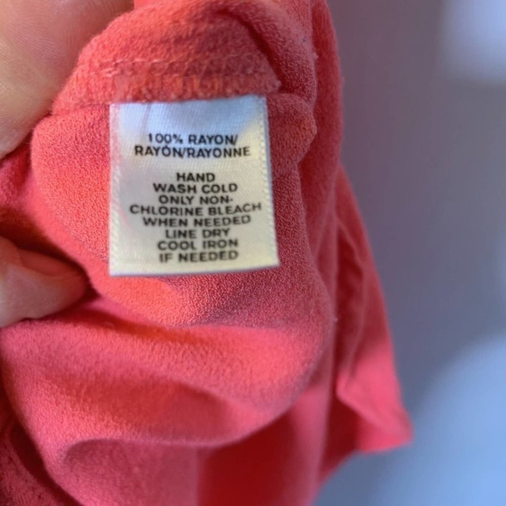 5/ $25 ANN Taylor Loft Pink Sleeveless blouse S - Picture 6 of 6